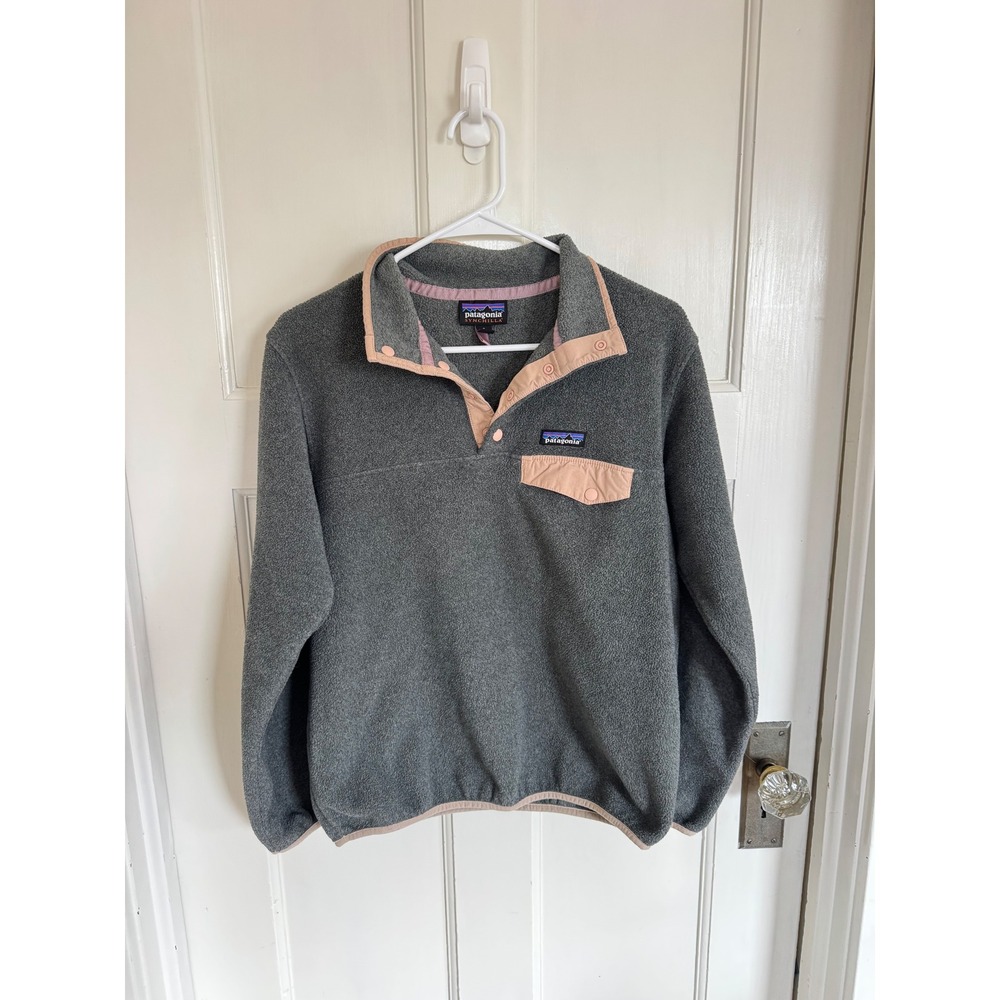 Patagonia Gray Lightweight Synchilla Snap-T Pullover fleece size women's small
